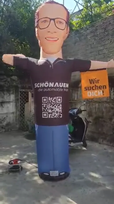 Schönauen — Recruiting-Kampagne — Individuelle Werbefigur mit Botschaft