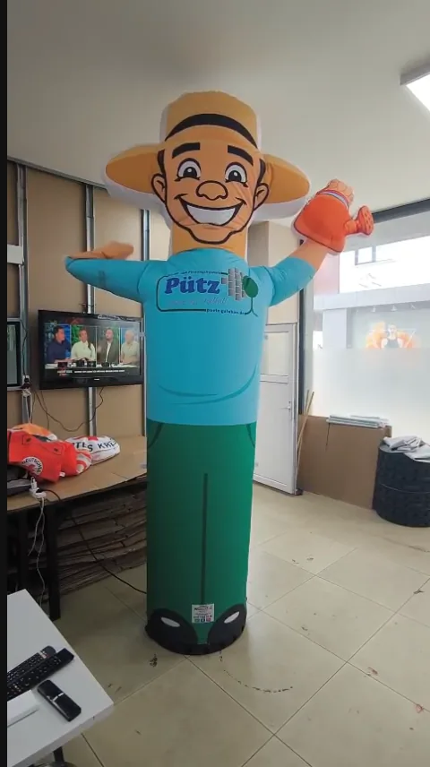Pütz — Gebrandete Servicefigur